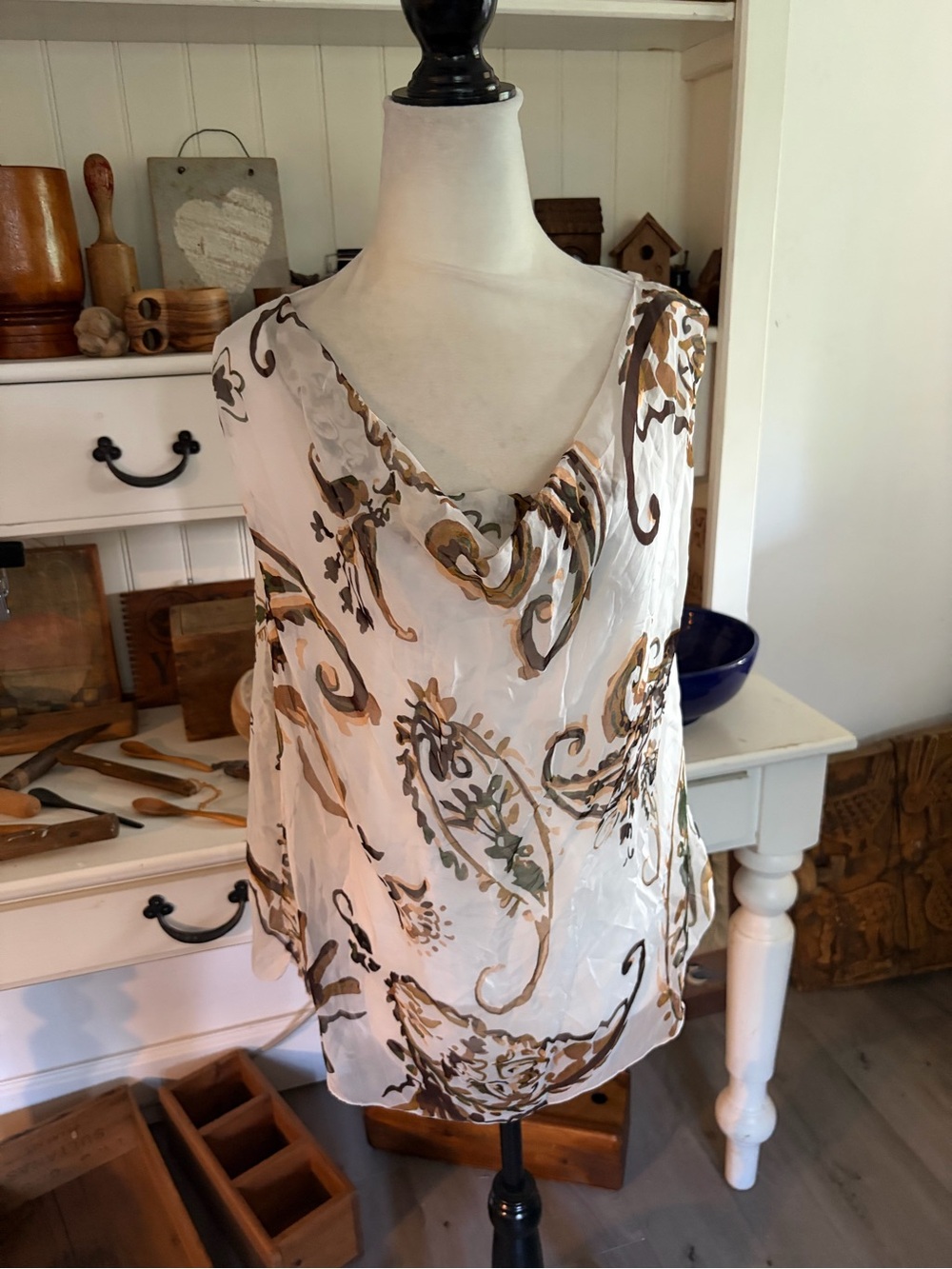 M Made in Italy Boho Floral Print Ivory Sleeveless Cowl Neck Top